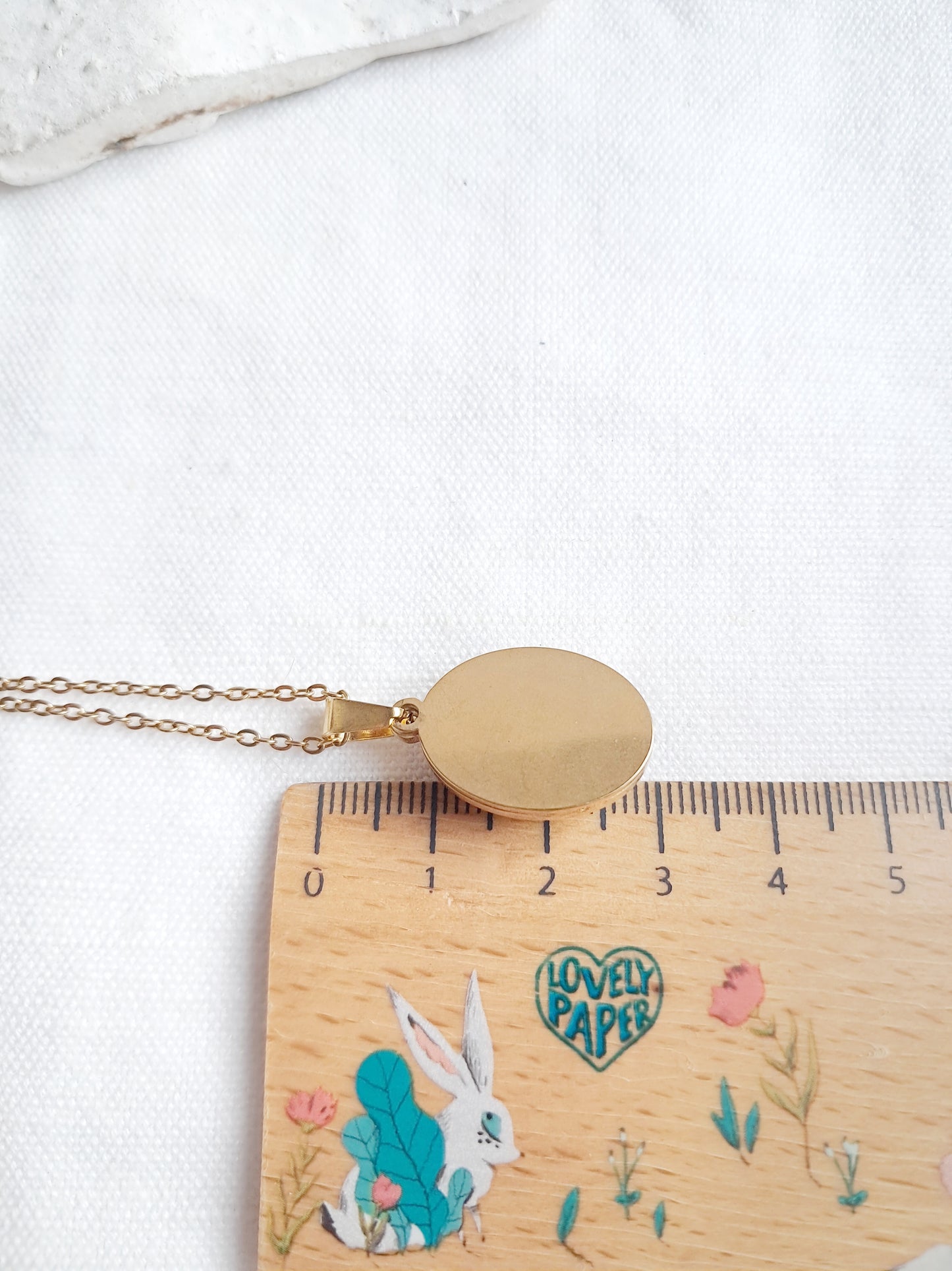 Collier en améthyste et acier inoxydable doré