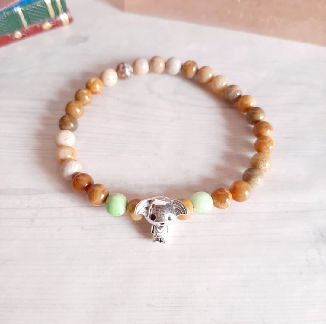 Dobby bracelet with its charm