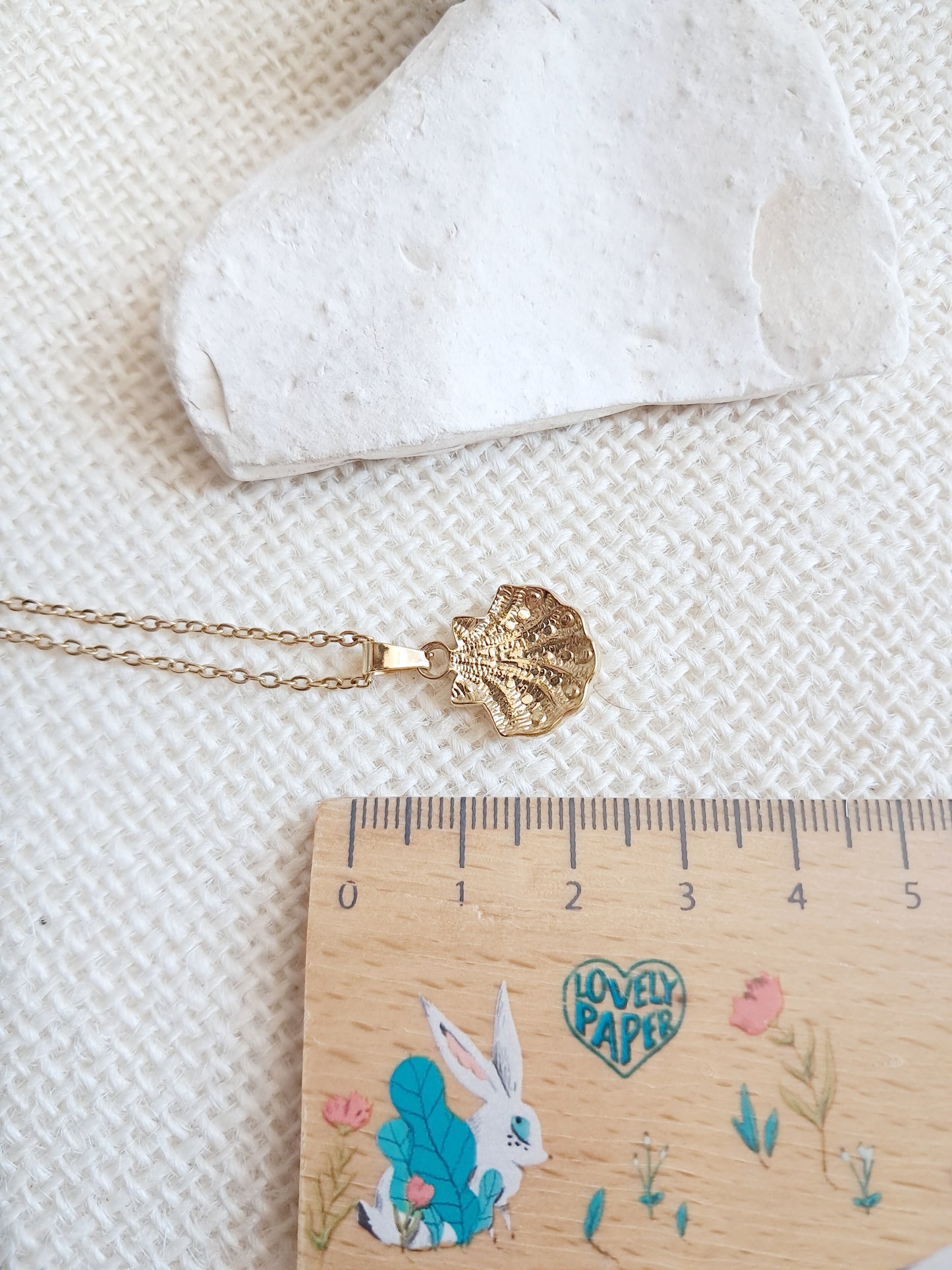 Collier pendentif coquillage coquille Saint-Jacques en acier inoxydable doré