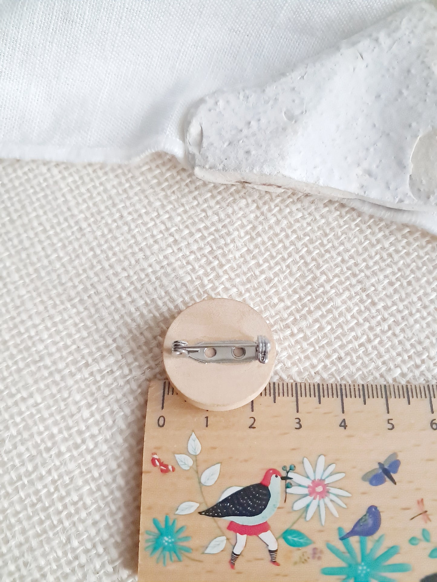Broche en bois "La nuit étoilée" de Van Gogh