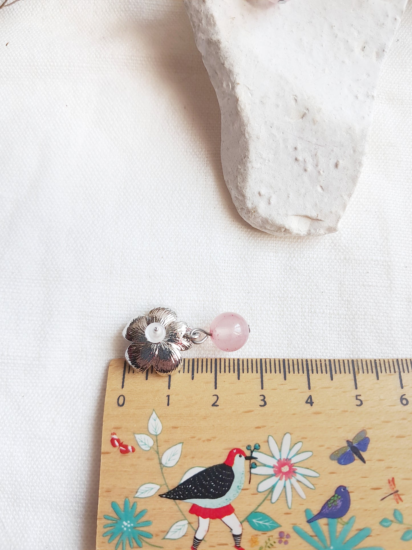 Boucles d'oreilles fleurs de cerisier et jade cerise