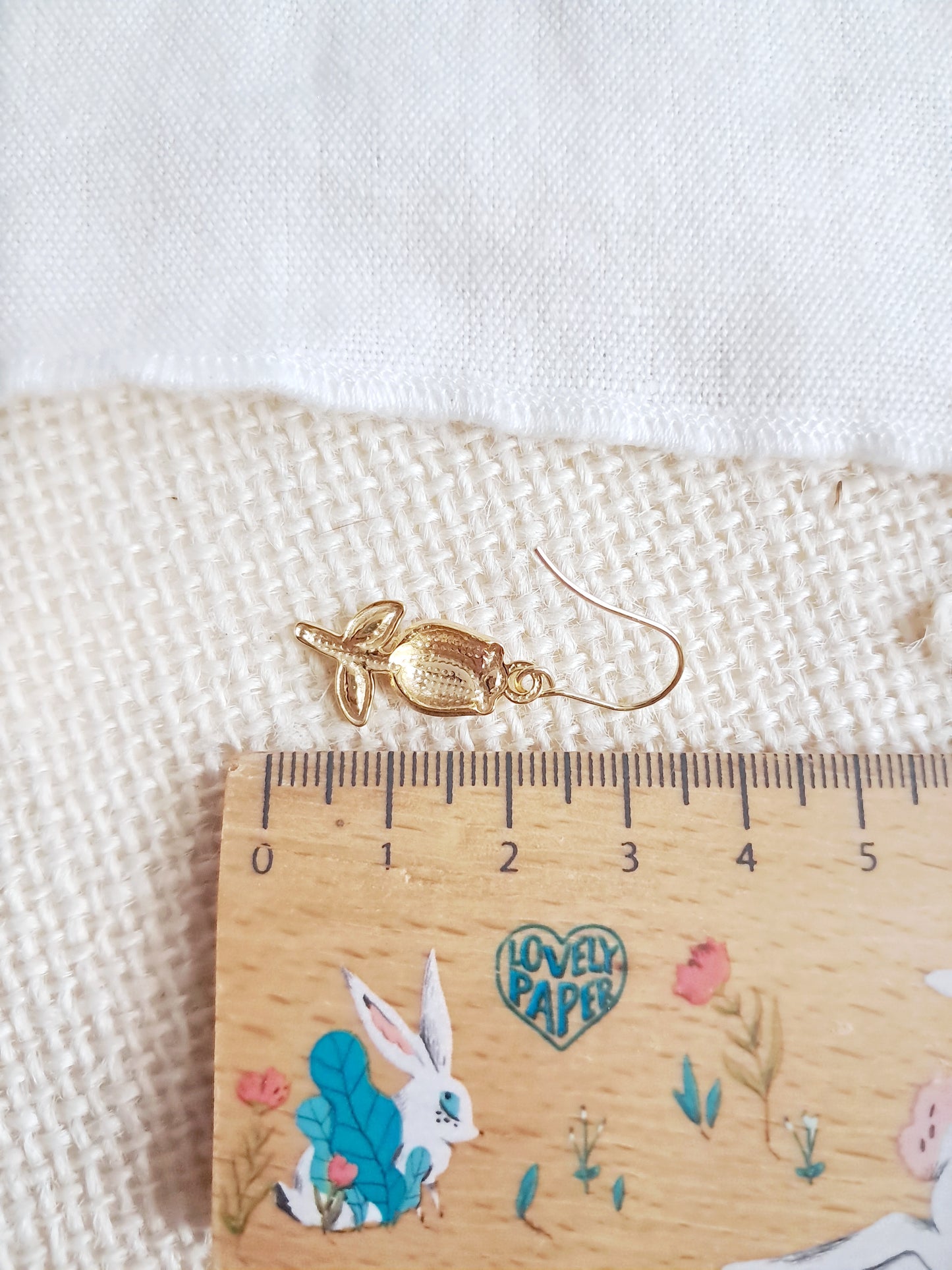 Boucles d'oreilles tulipes roses en acier inoxydable doré
