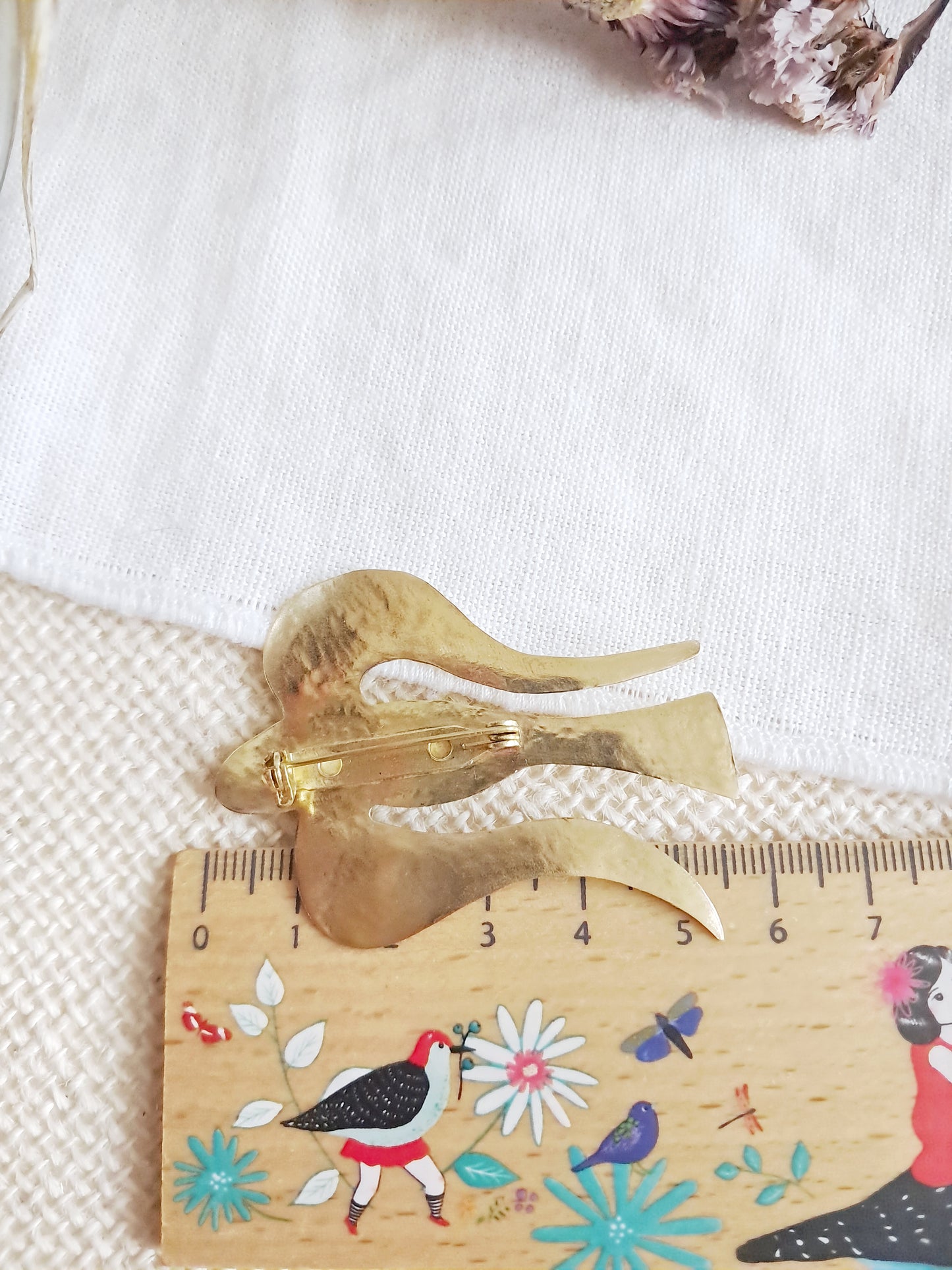 Broche oiseau en laiton inspiré de Matisse