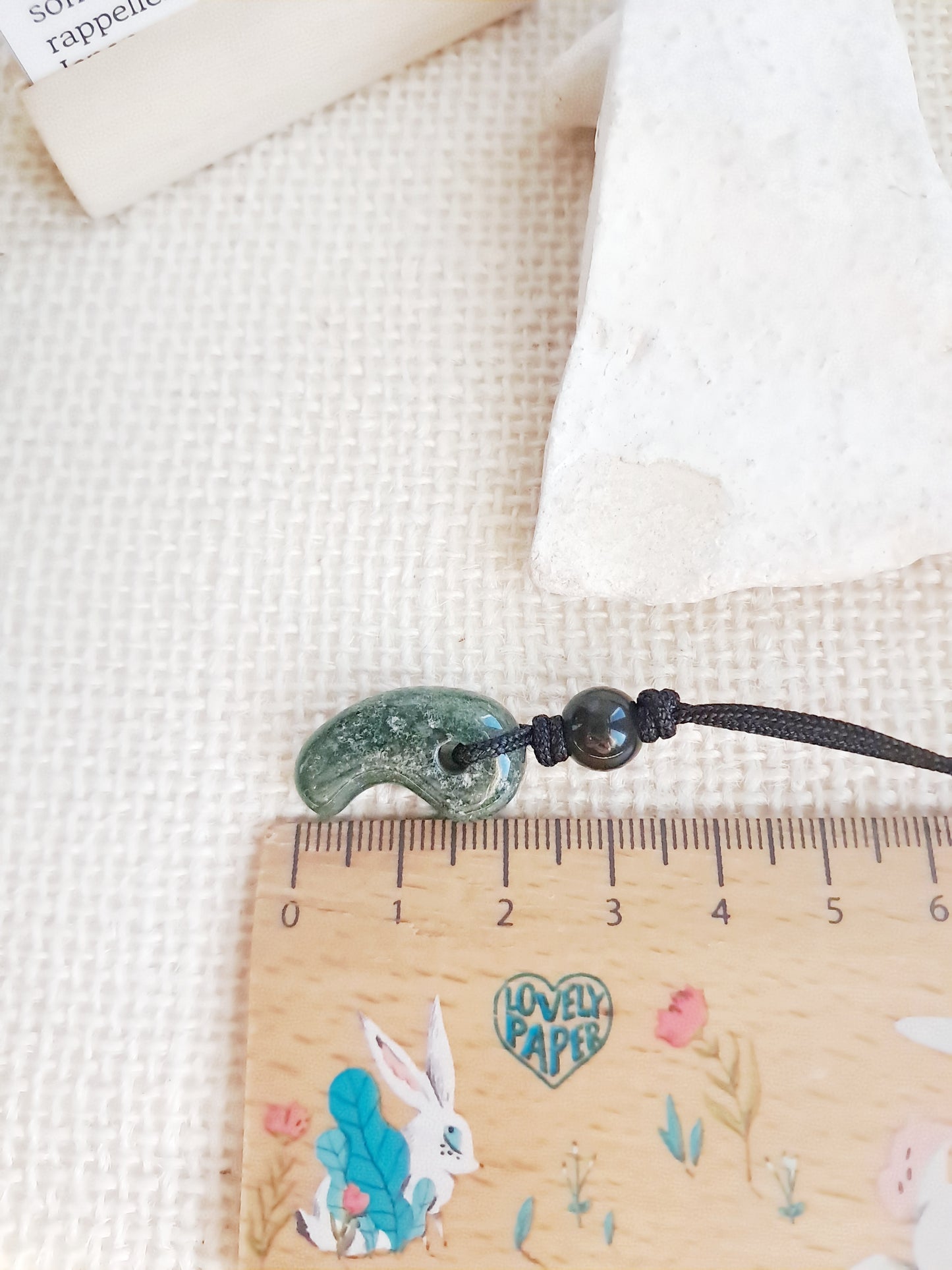 Collier Magatama Gogok en agate indienne