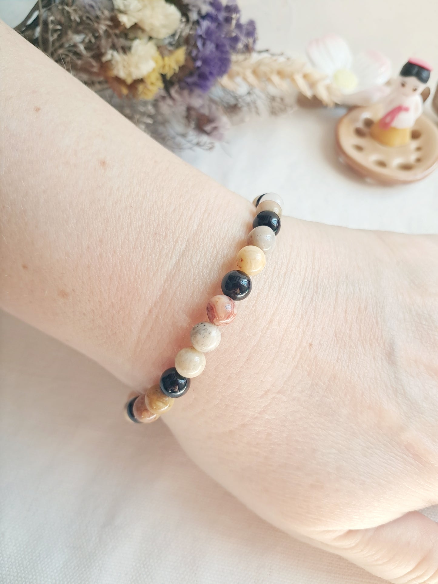 Gryffindor bracelet with its charm