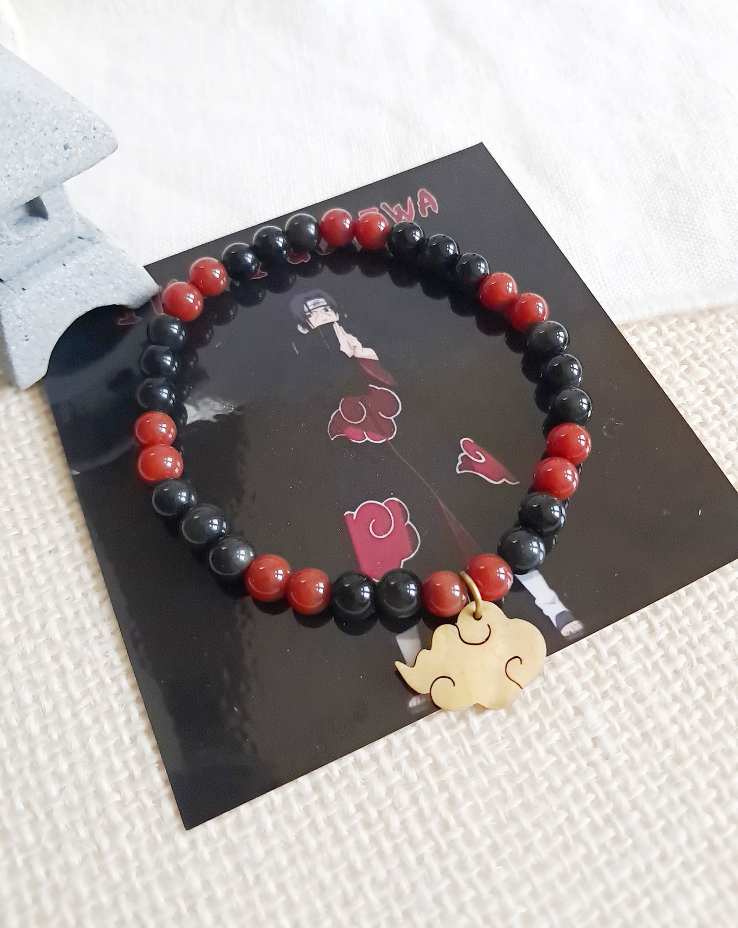 Gryffindor bracelet with its charm