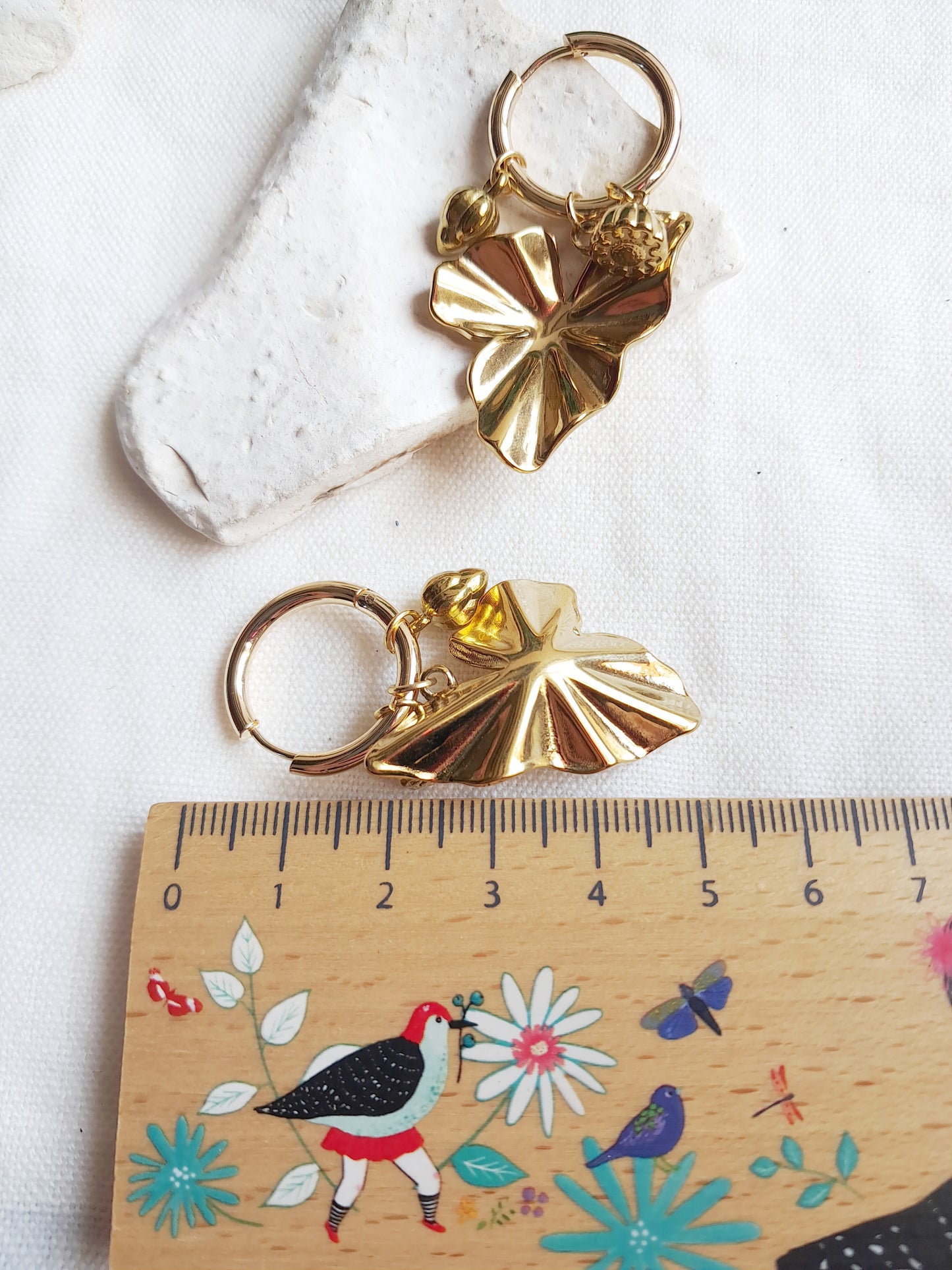 Boucles d'oreilles fleurs de lotus (연꽃) en acier inoxydable