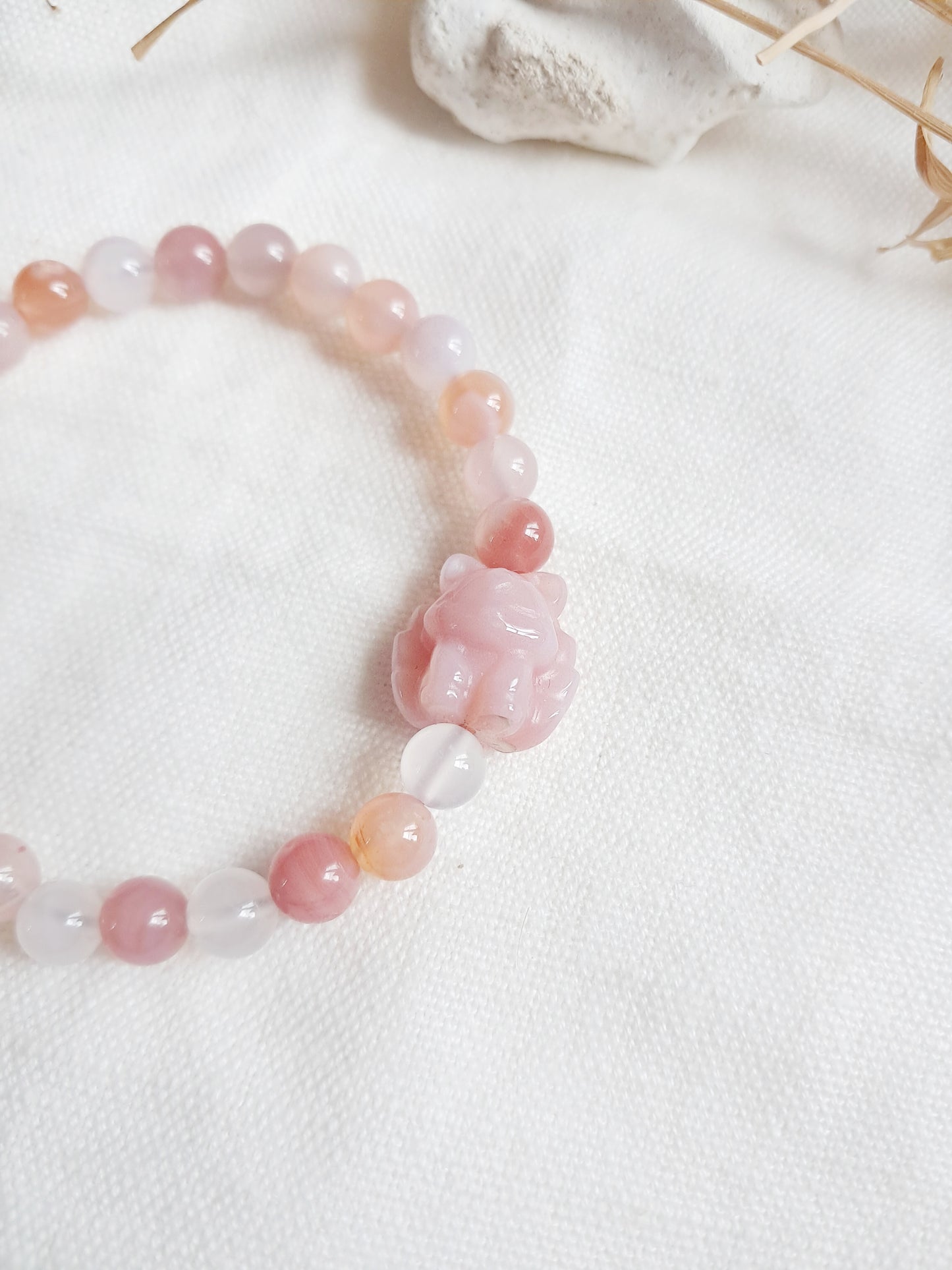 Bracelet renard à neuf queues en agate sel