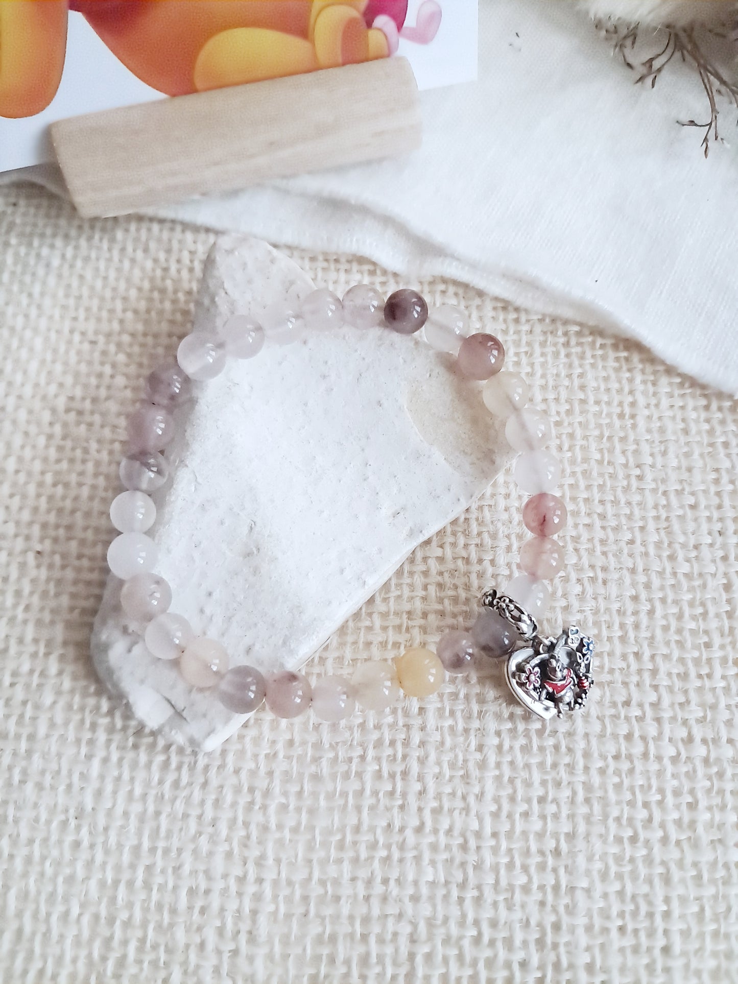 Bracelet Winnie l'ourson avec sa breloque en argent 925