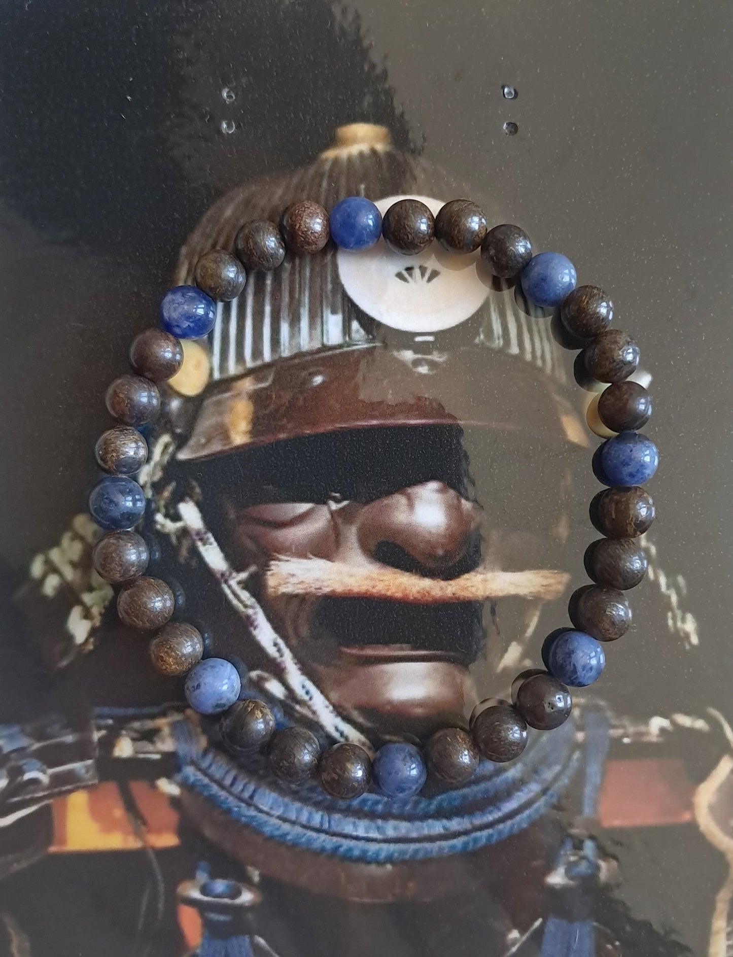 Bracelet inspiré d'un casque de Samouraï bronzite et sodalite