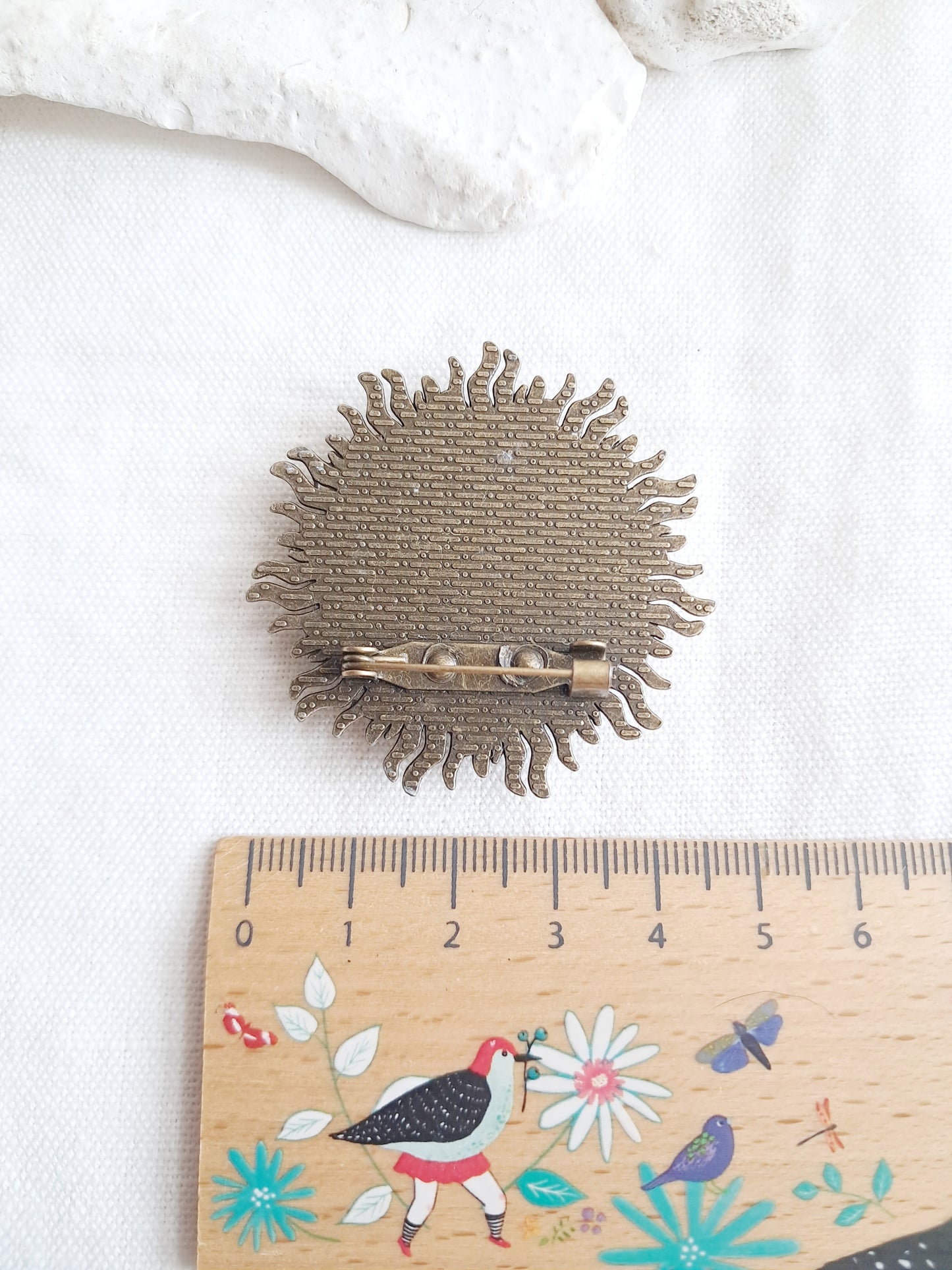 Broche "Promenade de la falaise à Pourville" par Claude Monet