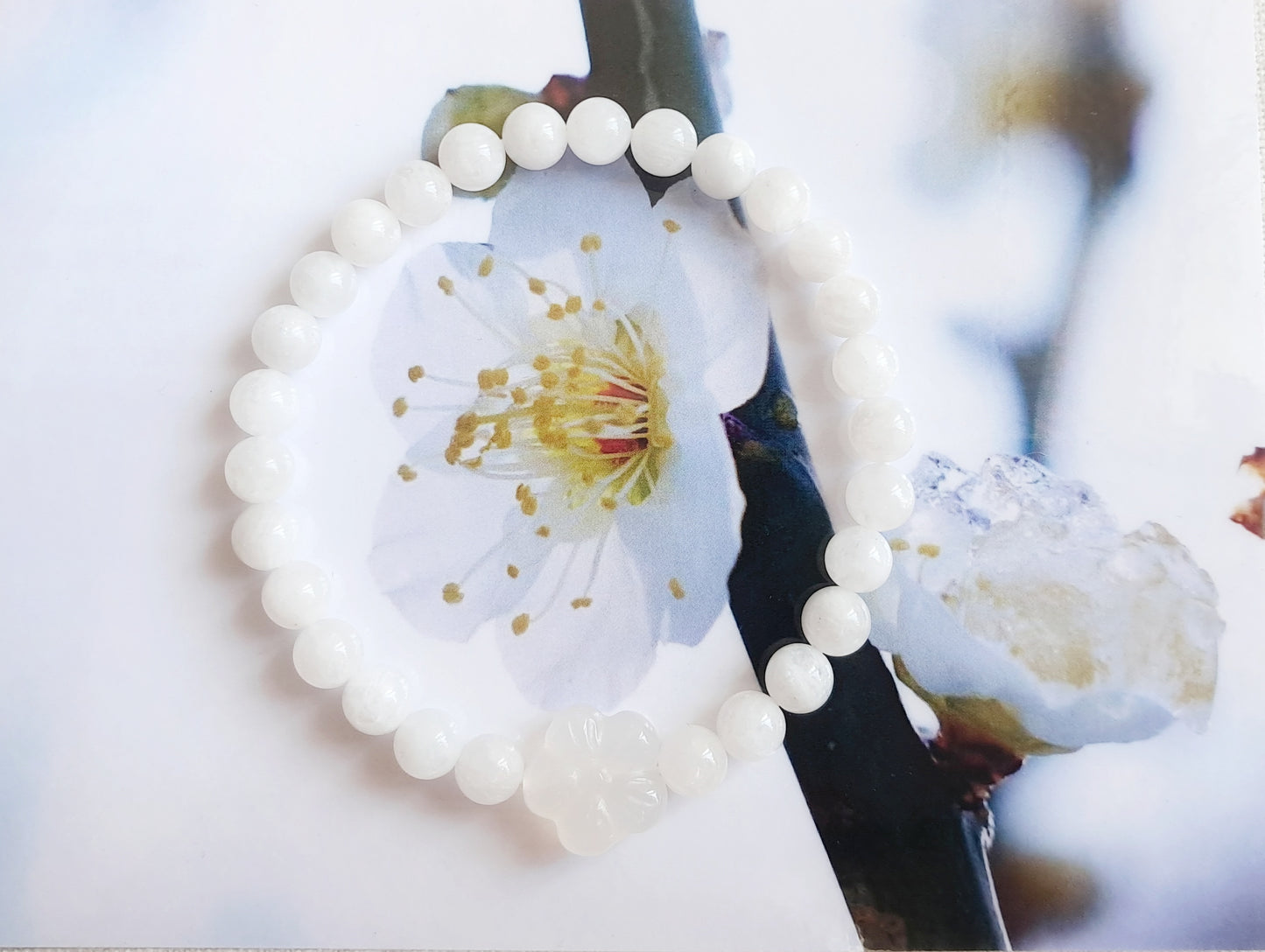 Gryffindor bracelet with its charm