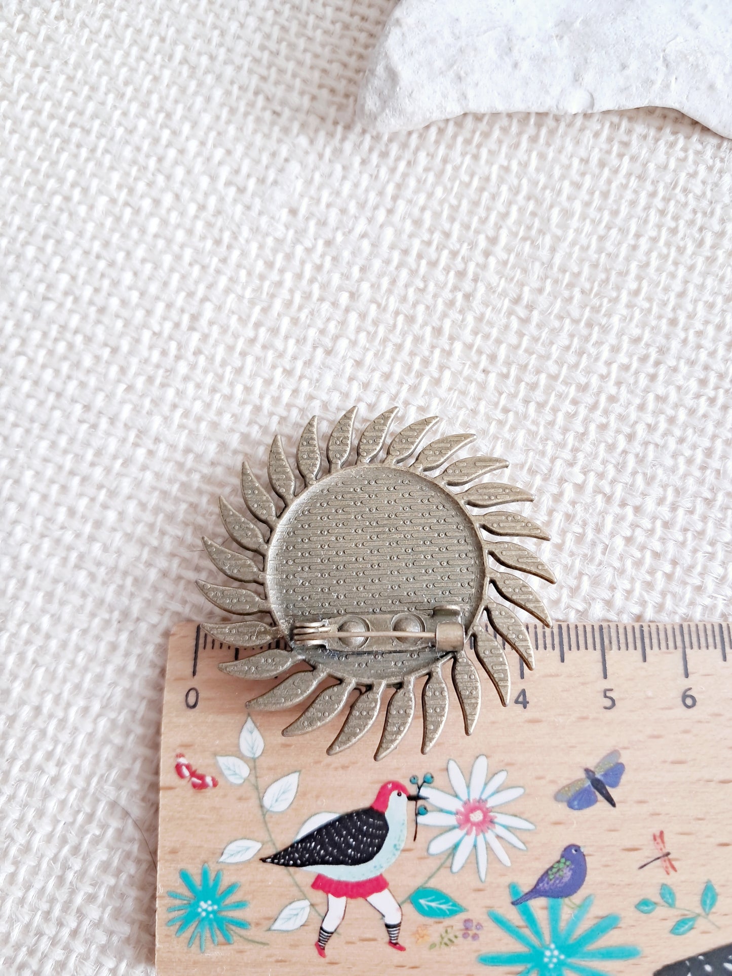 Broche cabochon colibri