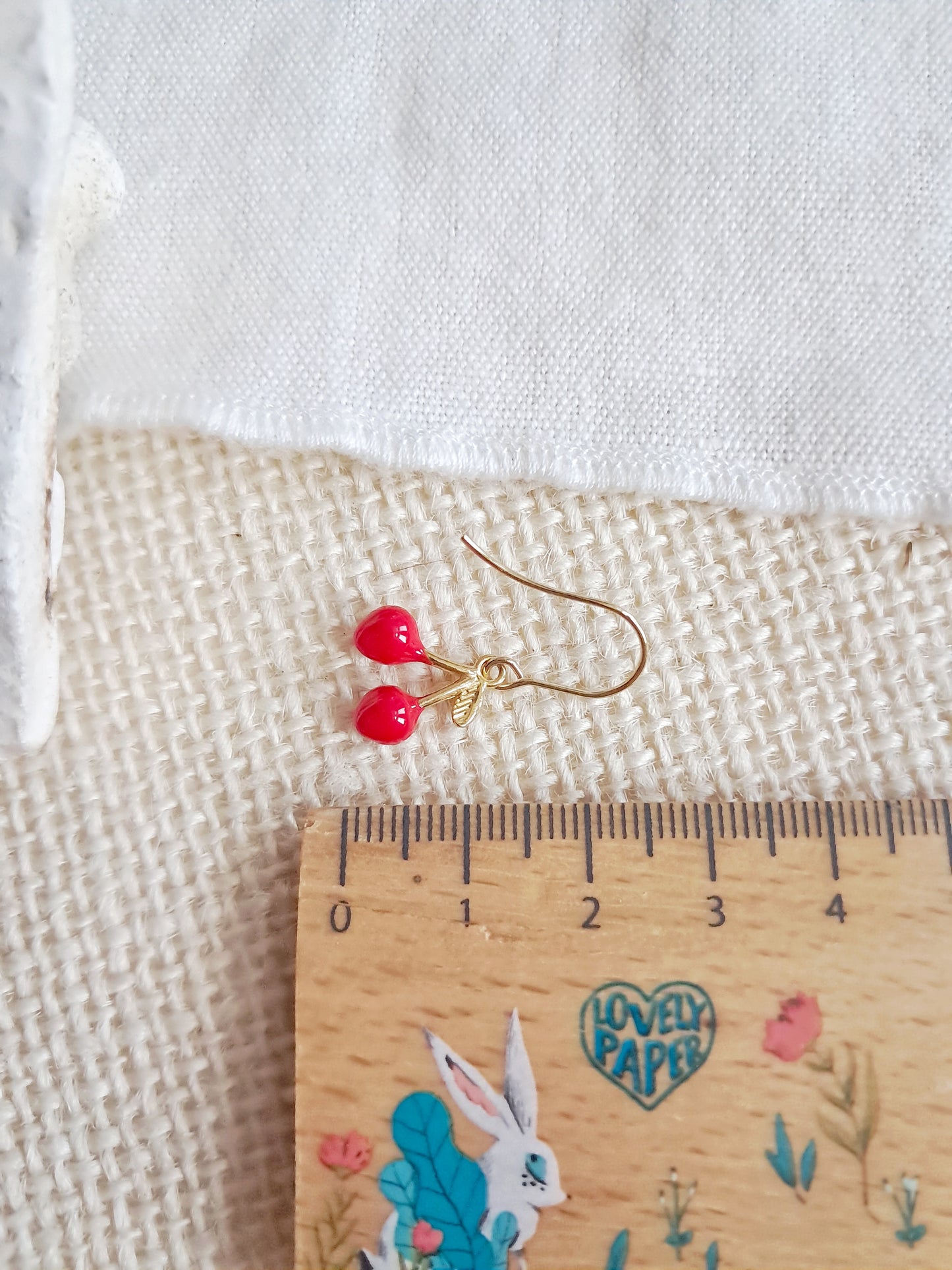 Boucles d'oreilles cerises en acier inoxydable doré