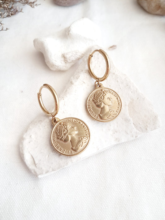 Boucles d'oreilles créoles pièces de monnaie reine Elisabeth en acier inoxydable doré