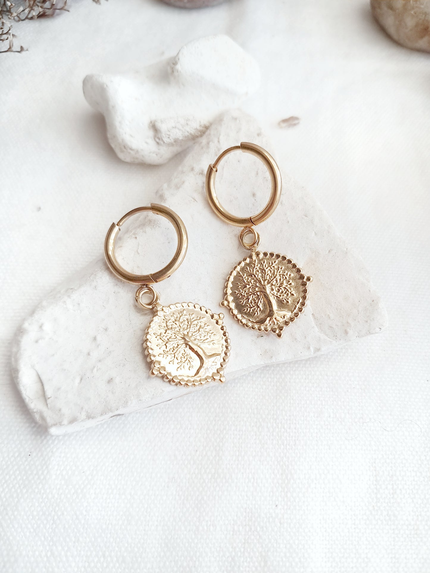 boucles d'oreilles créoles arbre de vie