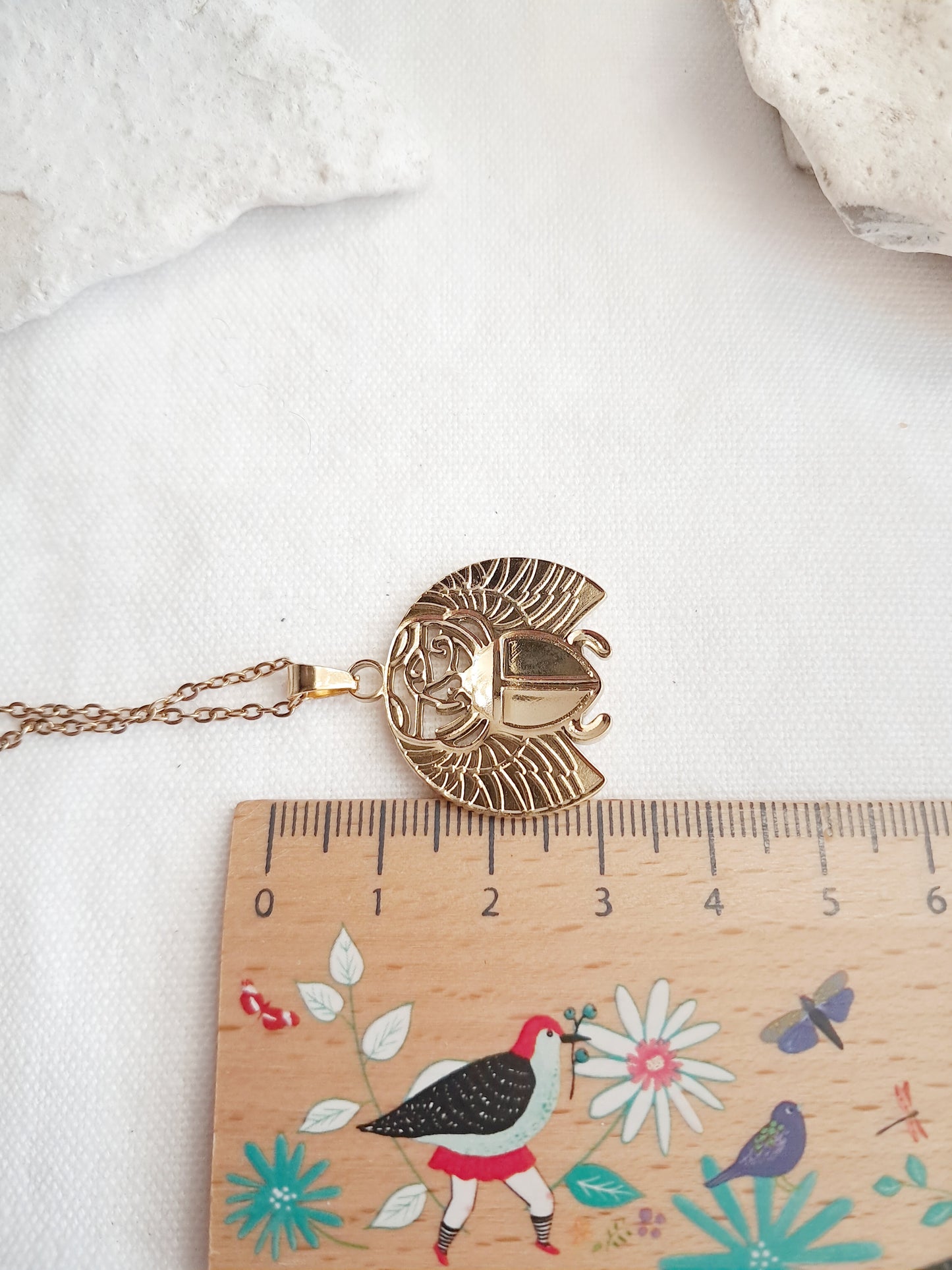 Collier pendentif scarabée égyptien