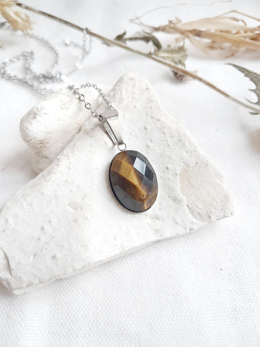 Collier en œil de tigre et acier inoxydable