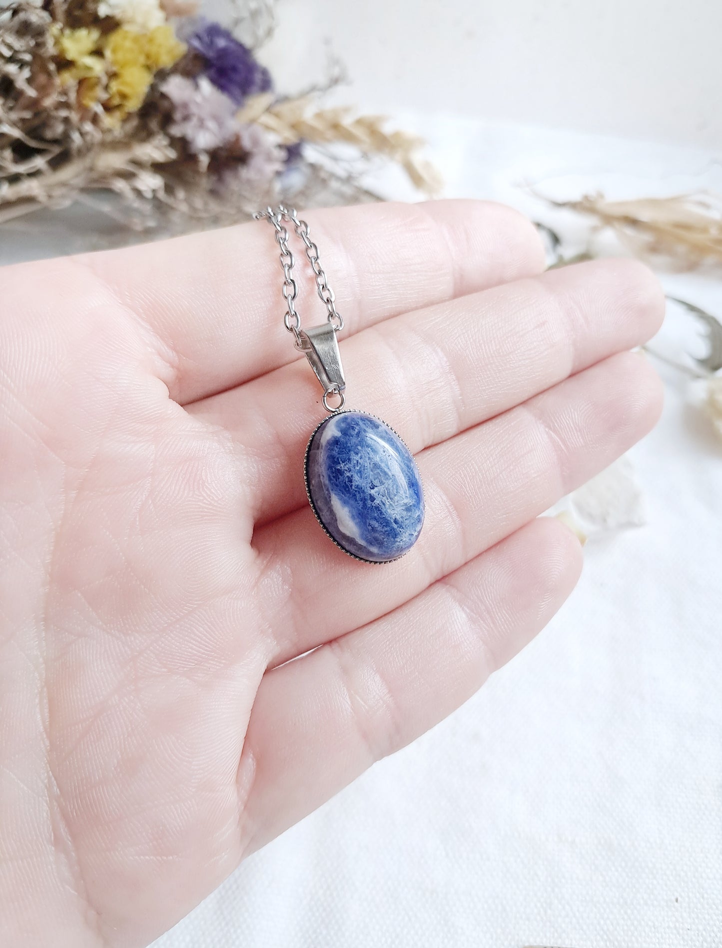 Collier en sodalite et acier inoxydable