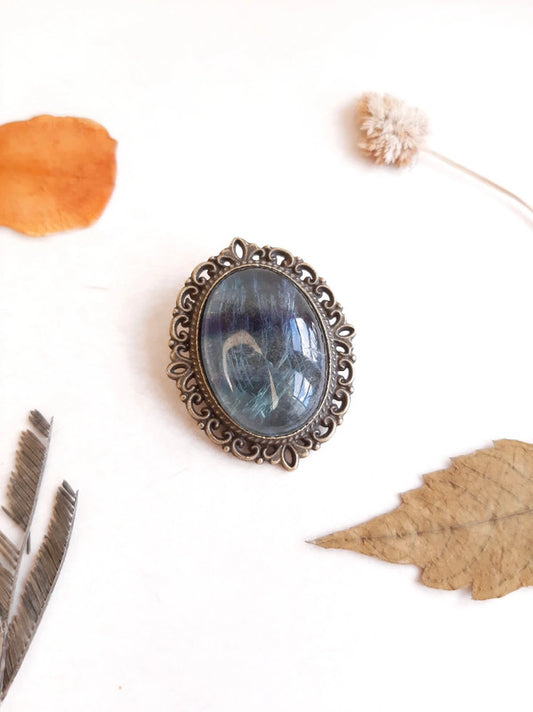 Broche en fluorite naturelle