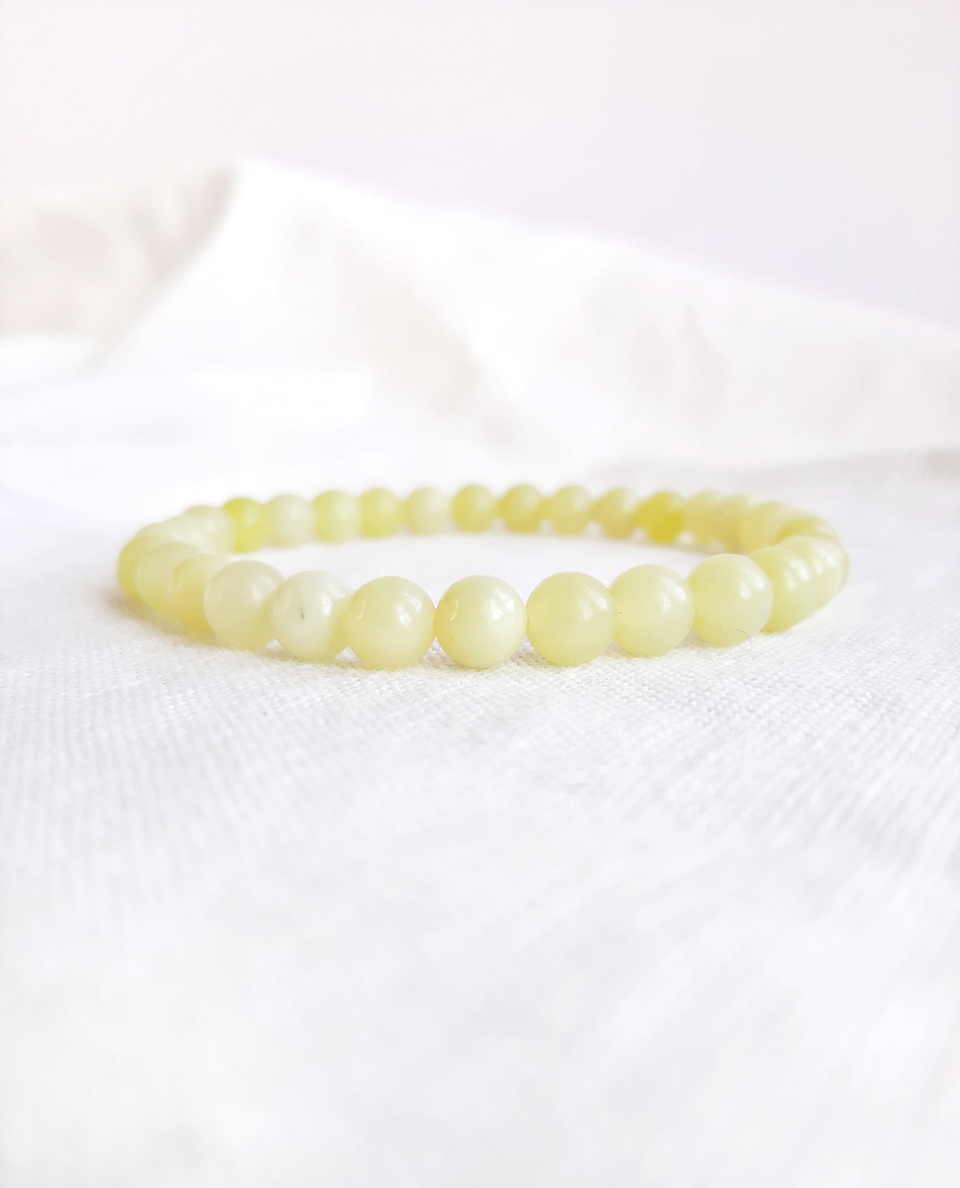 bracelet en jade jaune citron