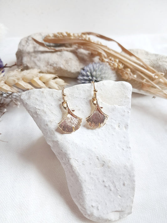 Boucles d'oreilles pendantes feuilles de ginkgo 