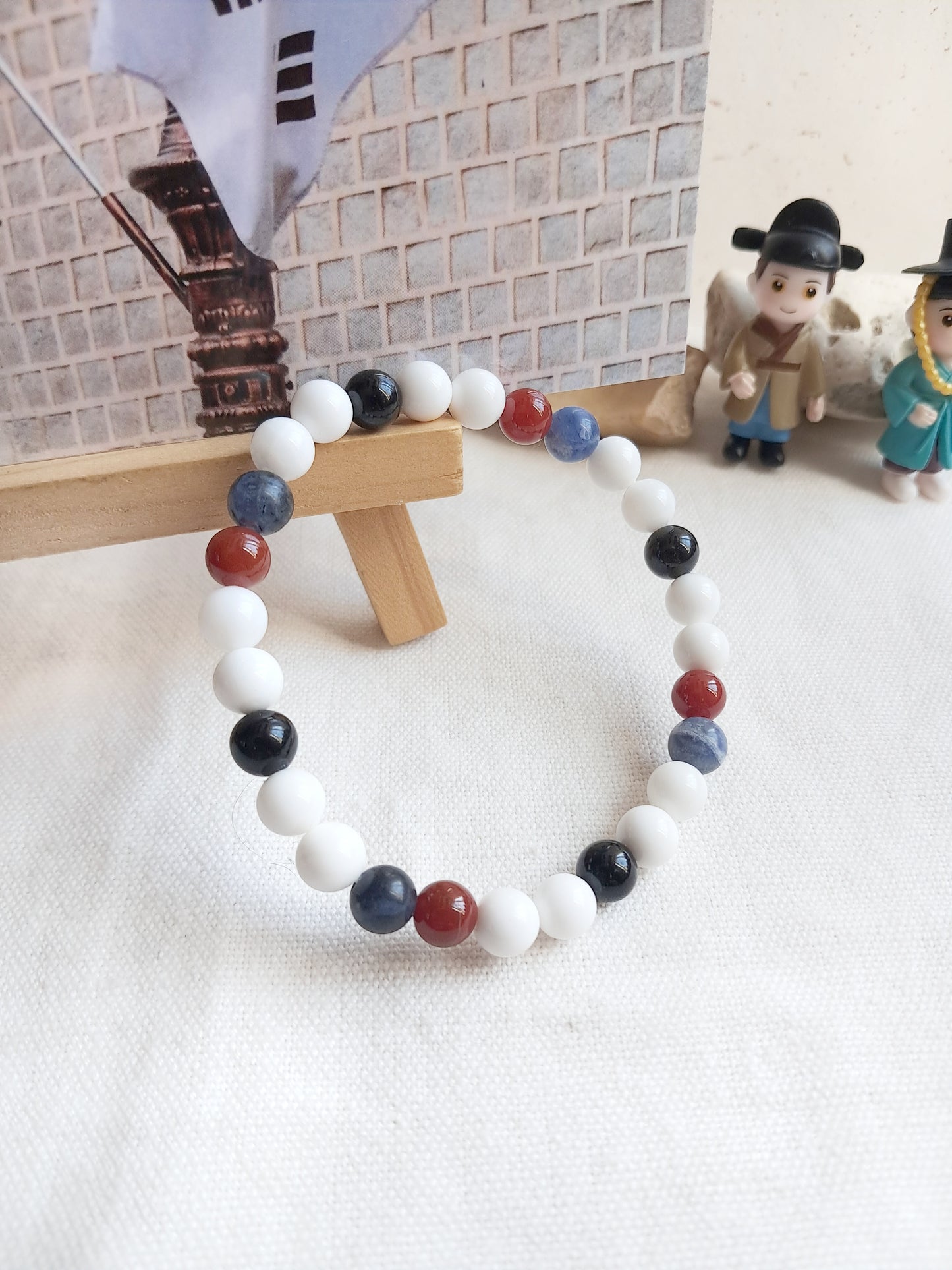 Bracelet aux couleurs du drapeau coréen, le Taegeukgi (태극기)