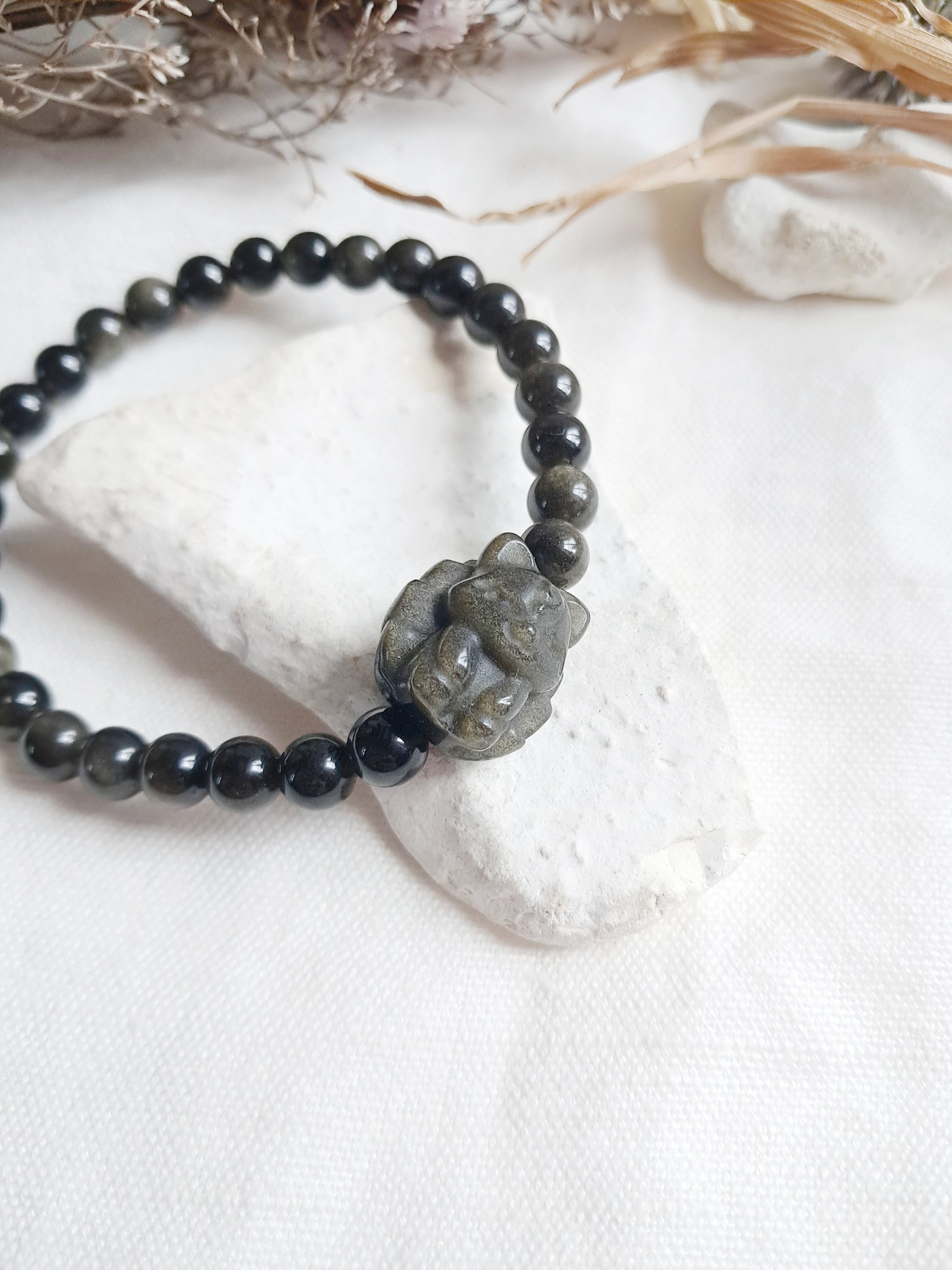 Bracelet renard à neuf queues en obsidienne dorée 