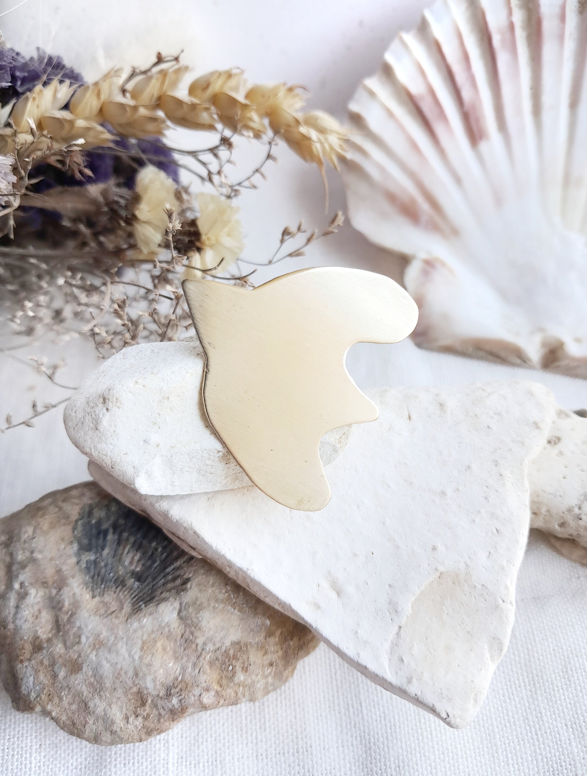 Broche oiseau en laiton