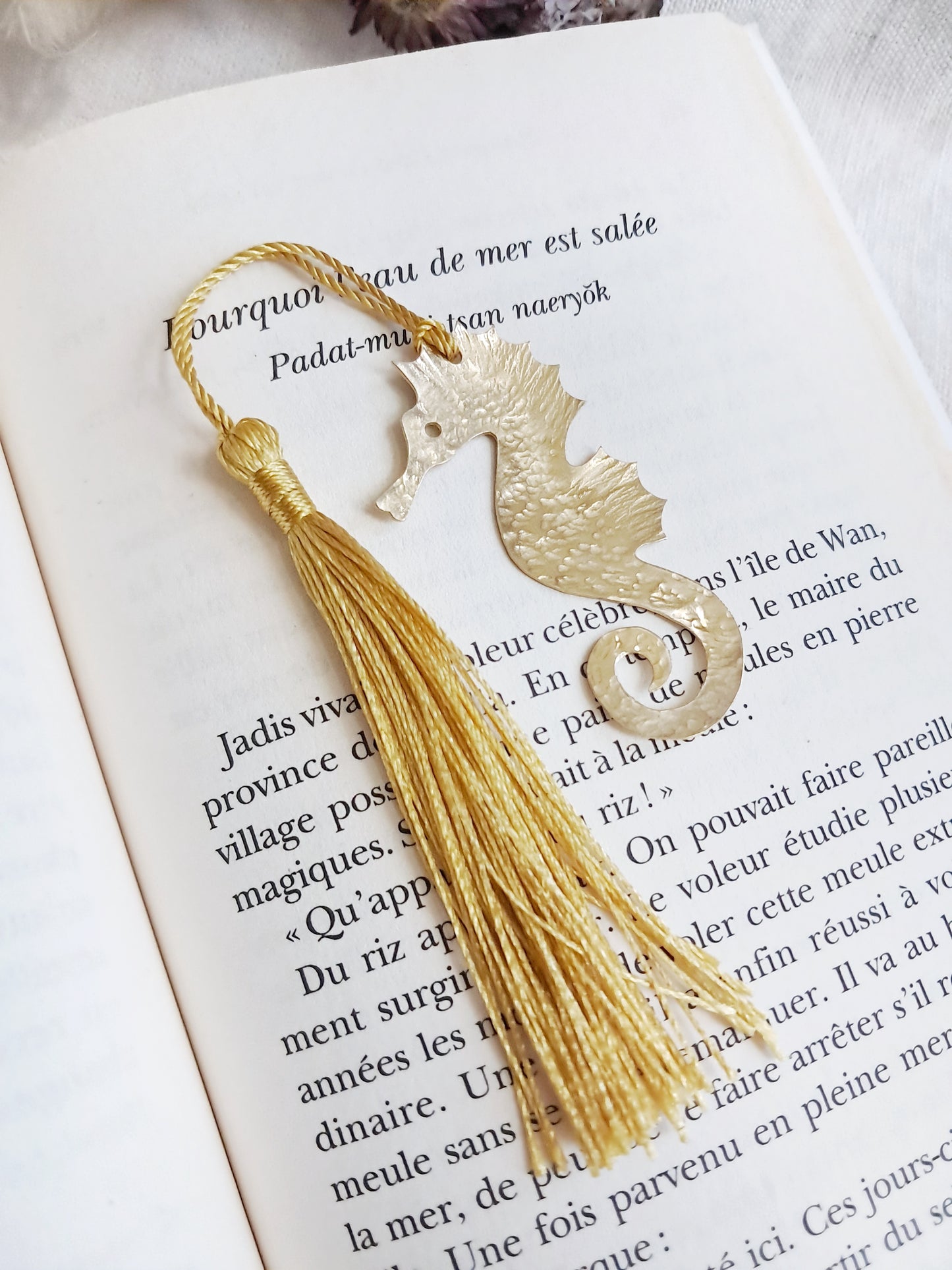 Marque-pages hippocampe en laiton