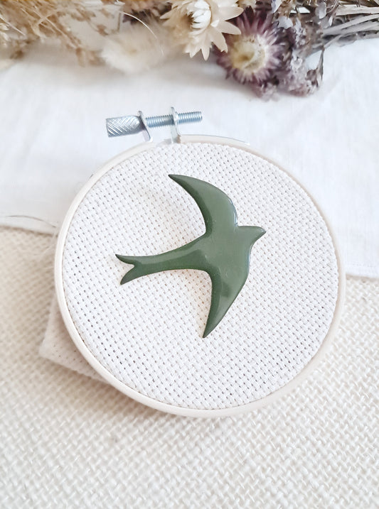 Pin's oiseau vert de Matisse en laiton