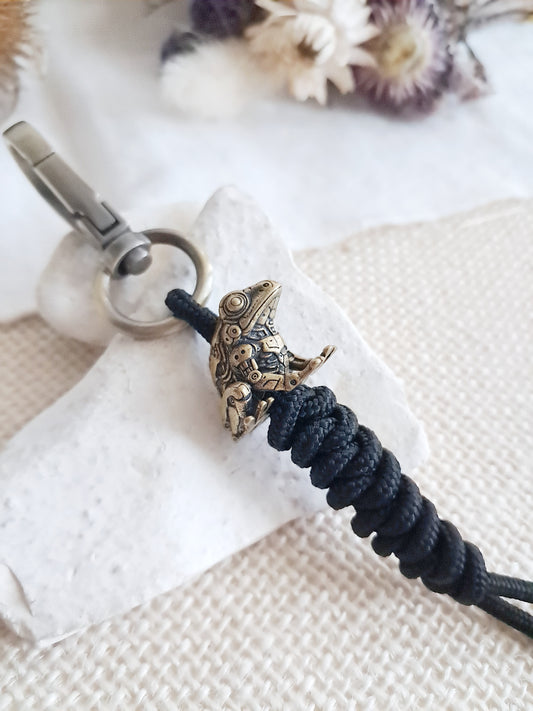 Porte-clés grenouille steampunk en laiton