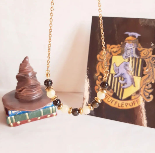 Collier Poufsouffle en jade et obsidienne dorée