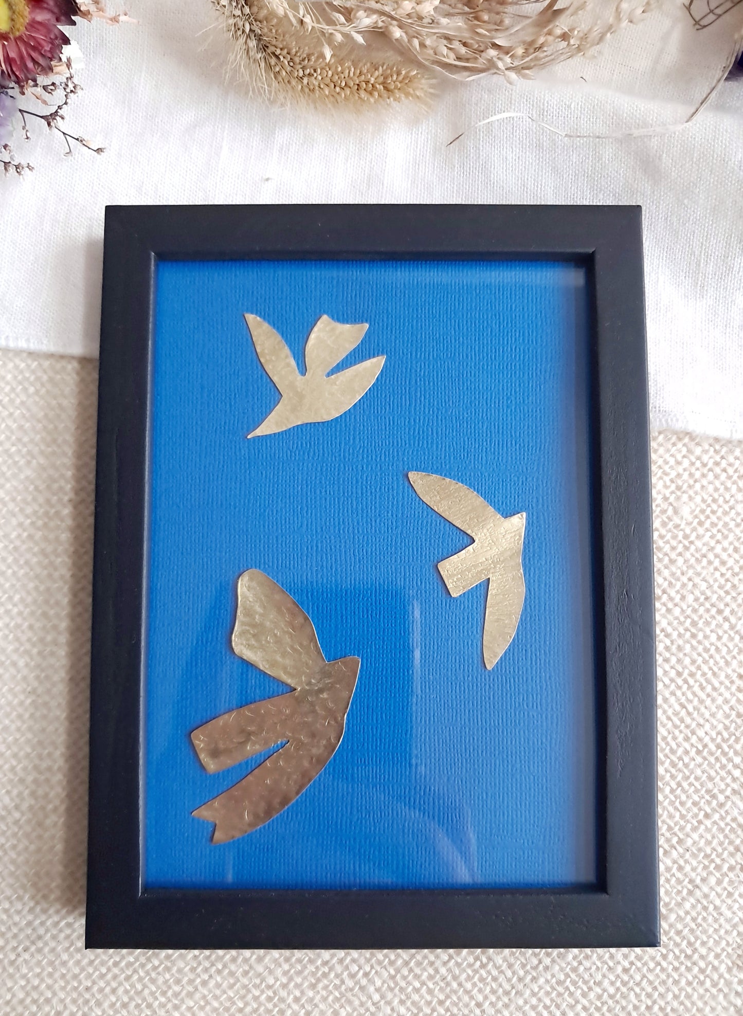 Cadre décoratif oiseaux inspirés de Matisse en laiton