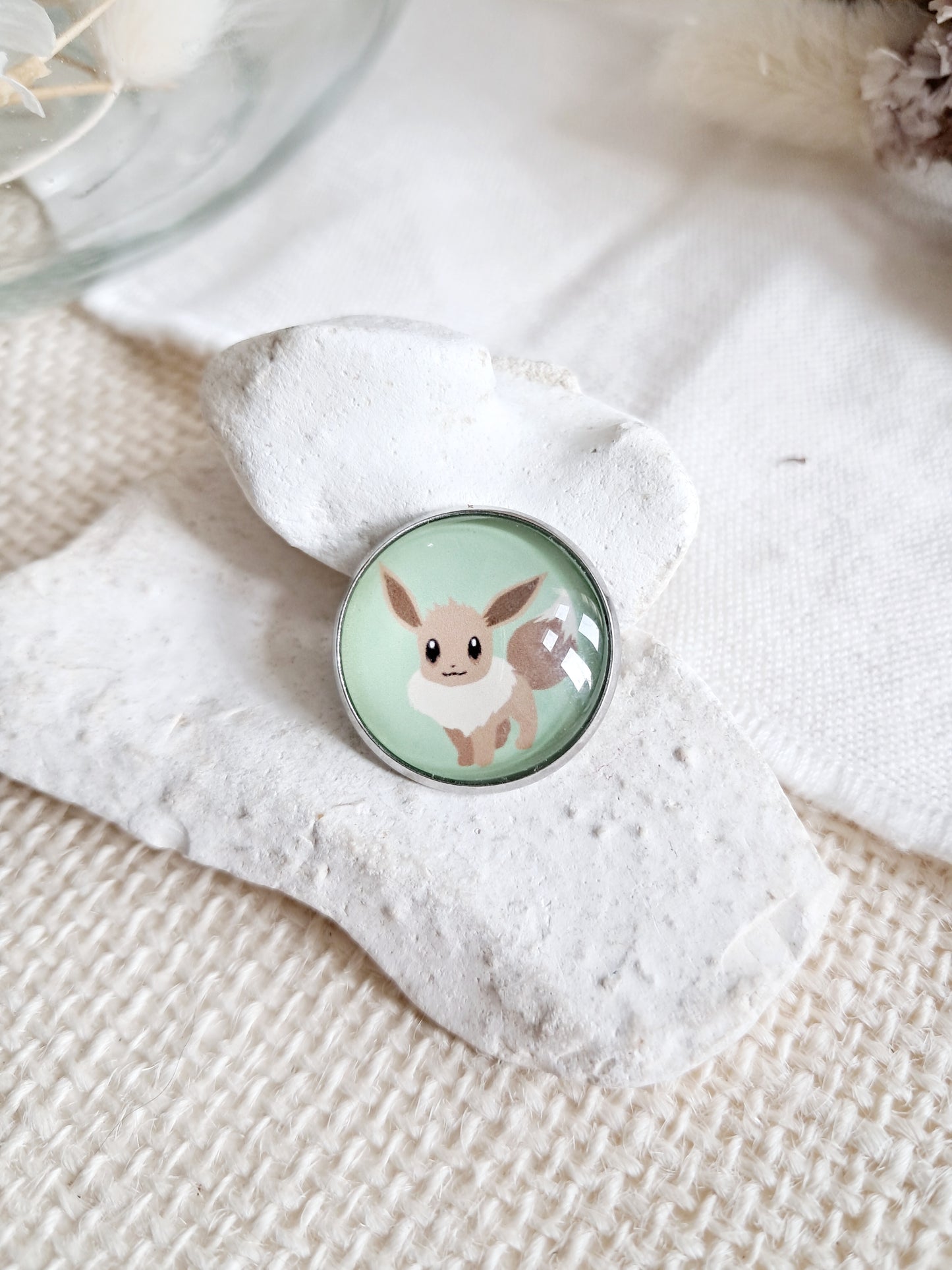 Broche cabochon Evoli Pokémon