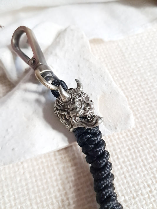 Porte-clés masque de fantôme japonais Hannya en laiton