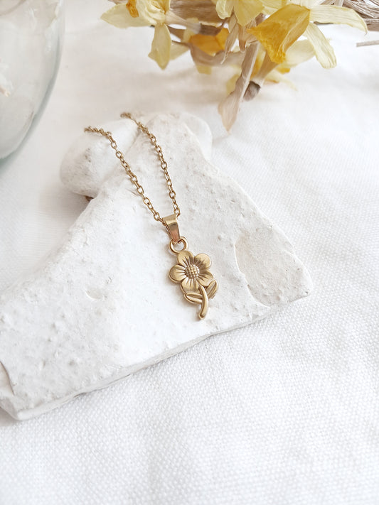 Collier pendentif fleur en acier inoxydable
