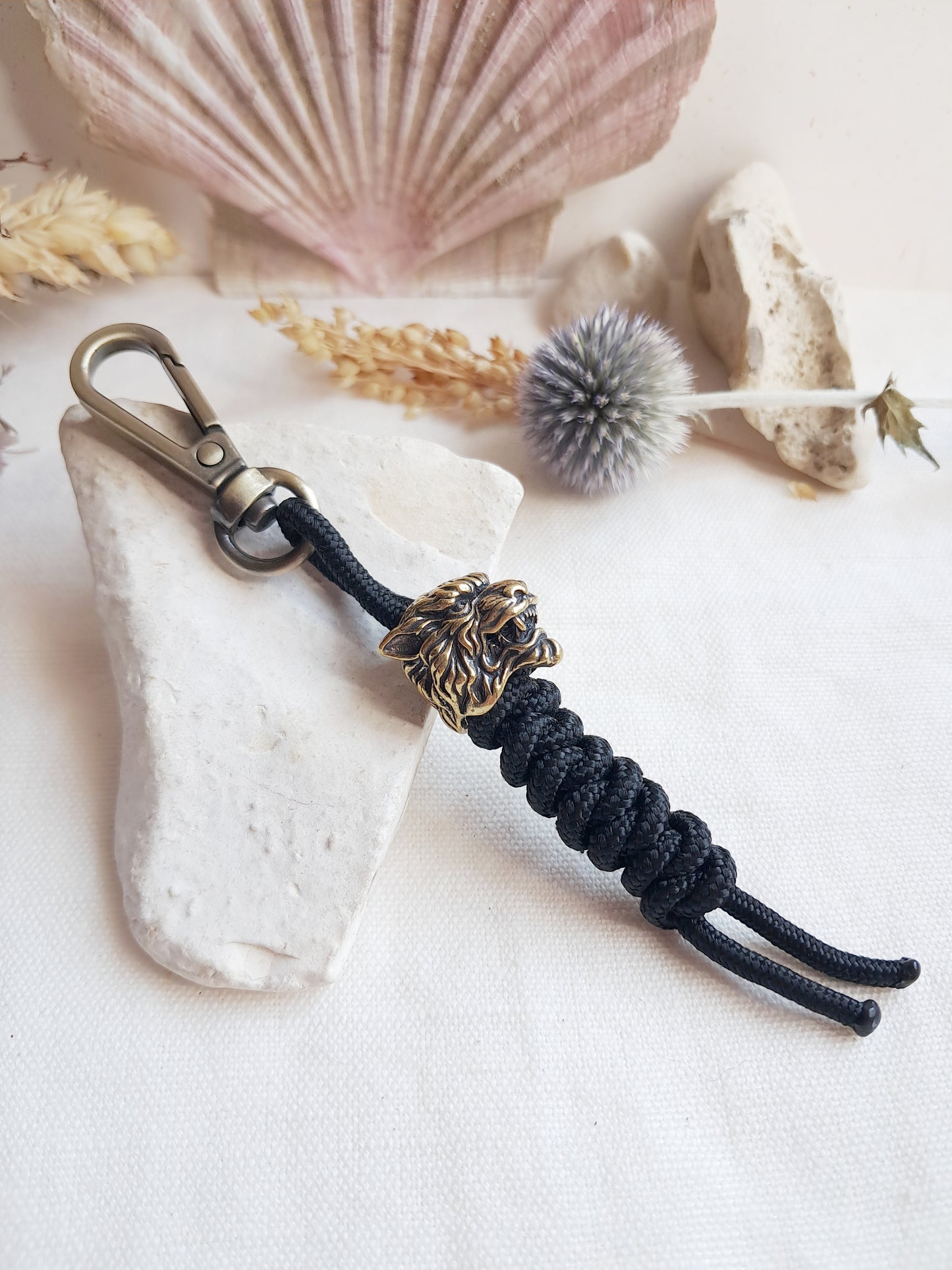 Porte-clés tigre en laiton