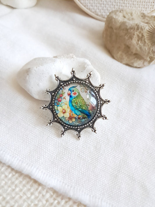 Broche oiseau perroquet style gothique médiéval