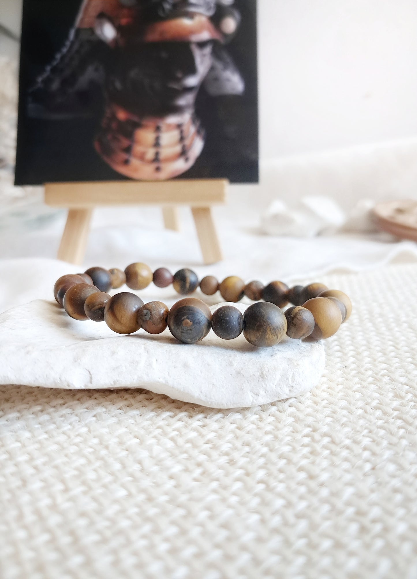 Bracelet inspiré d'un casque de Samouraï en forme de coiffe de cour