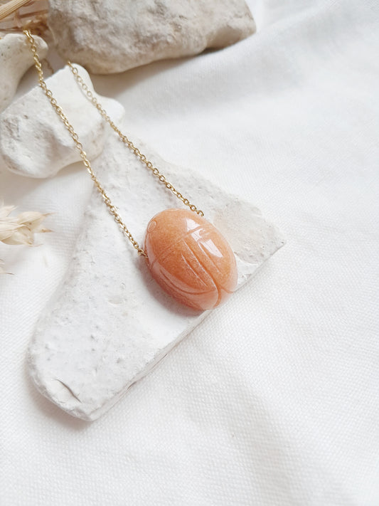Collier scarabée en aventurine orange