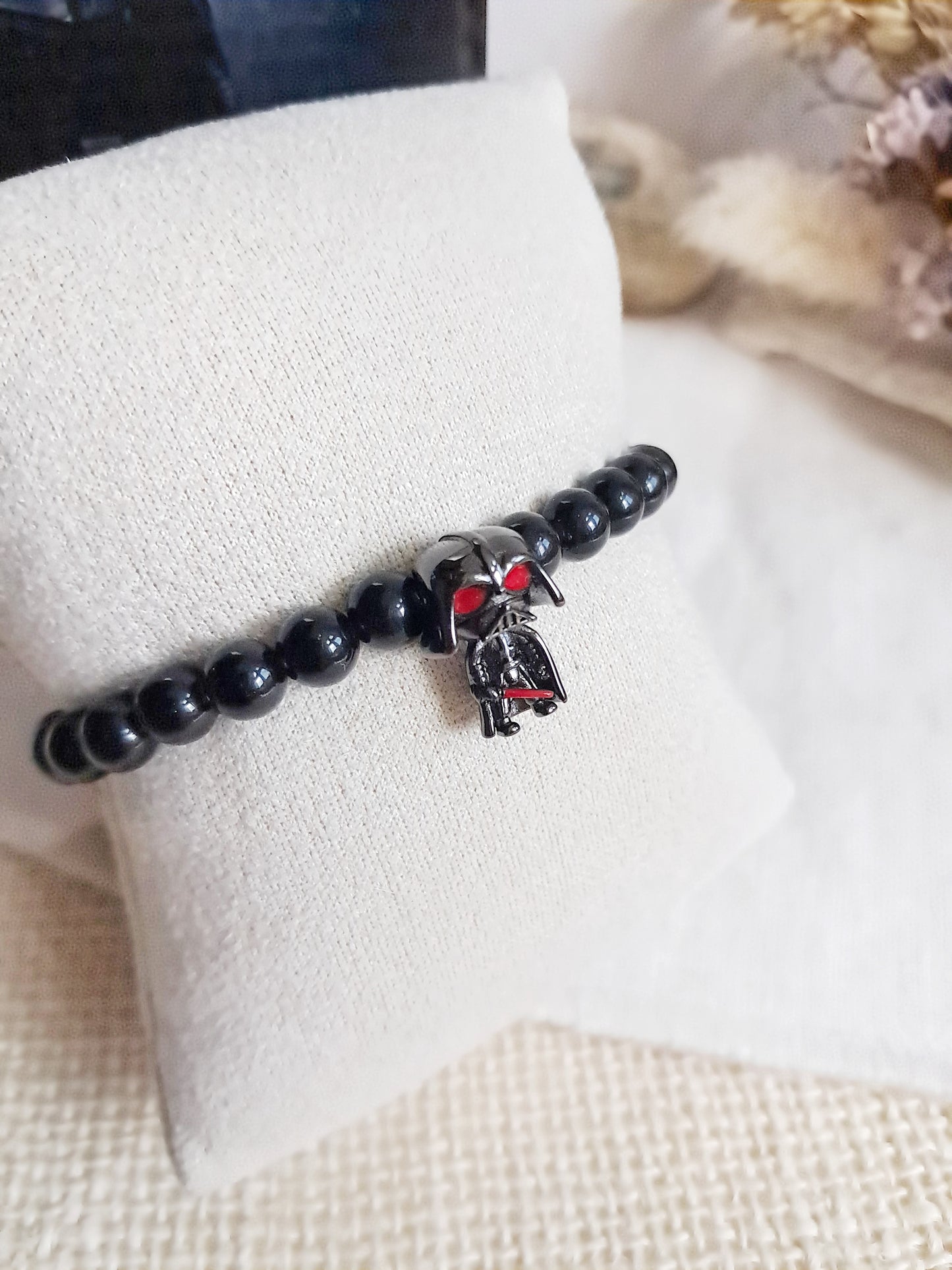 Bracelet Dark Vador Star Wars avec sa breloque en argent 925
