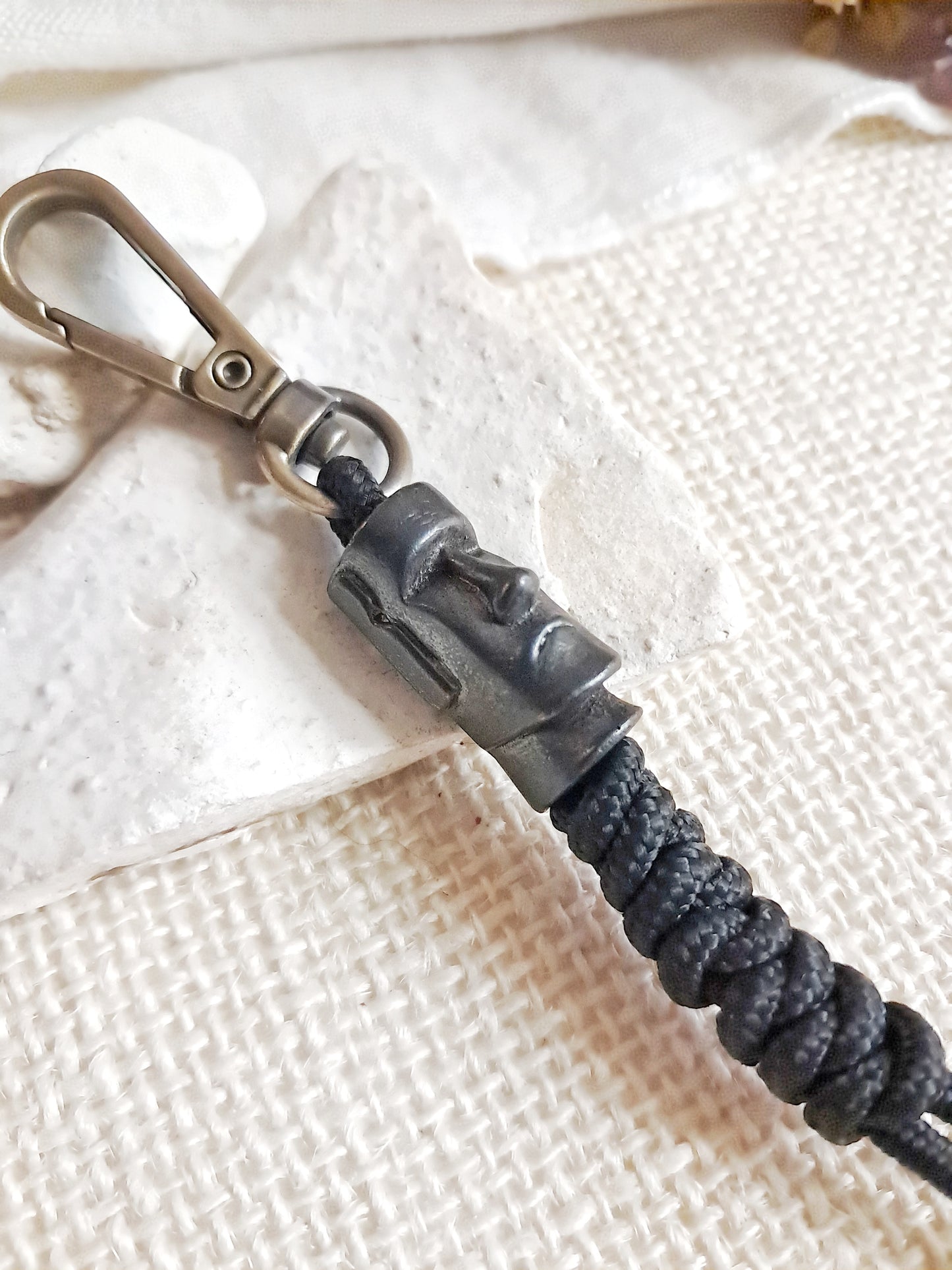 Porte-clés Moaï de l'île de Pâques en laiton