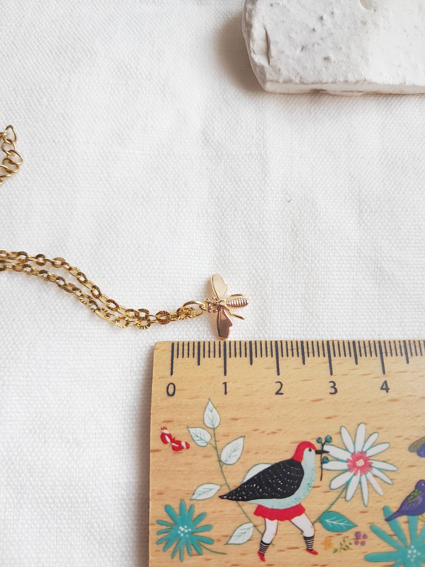 Collier abeille en acier inoxydable doré