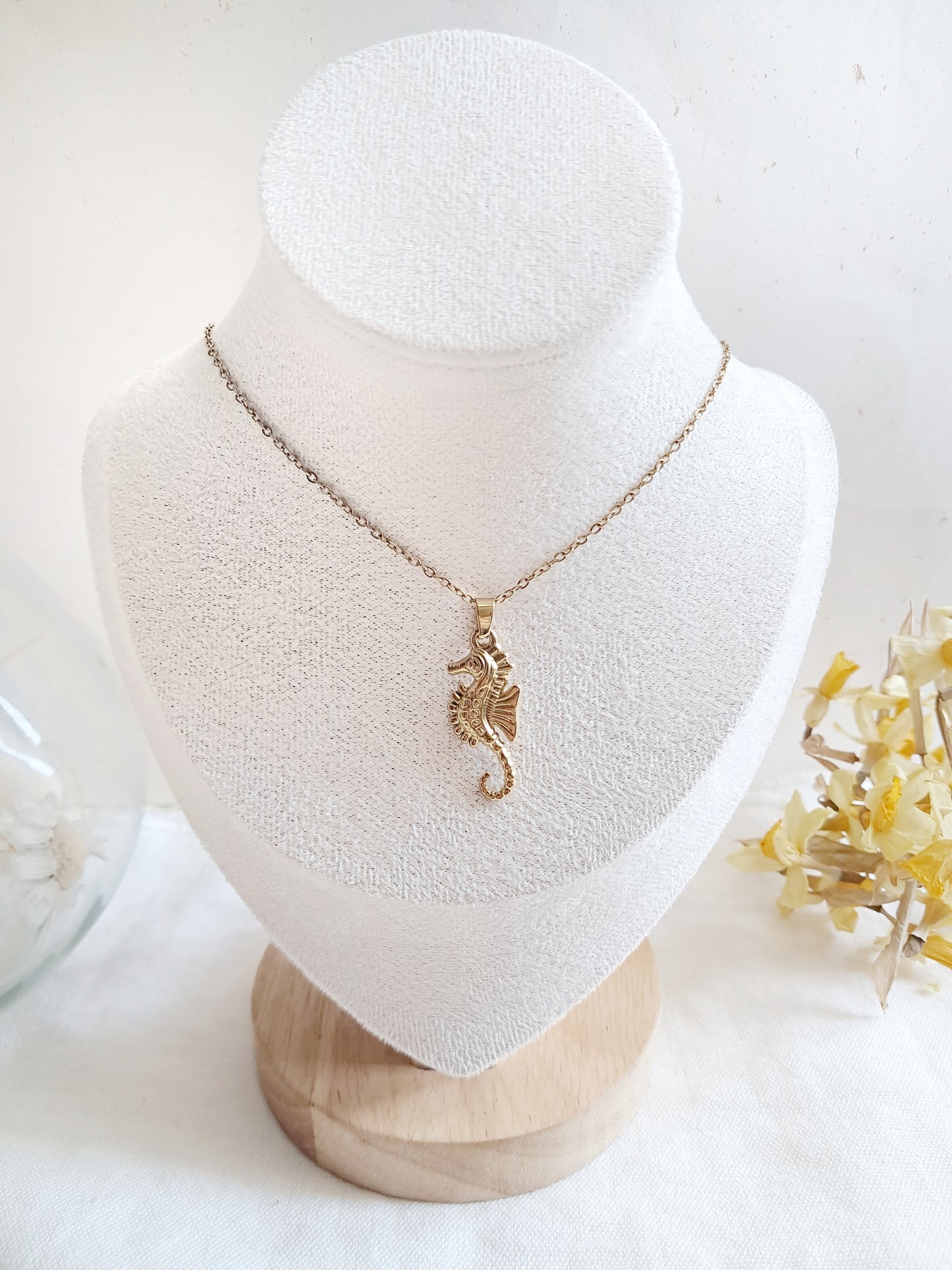 Collier pendentif hippocampe en acier inoxydable