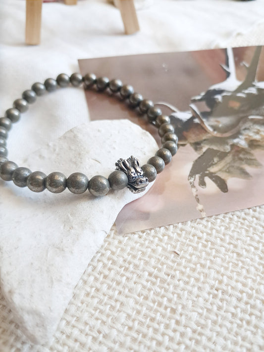 Bracelet inspiré d'un dragon en pyrite