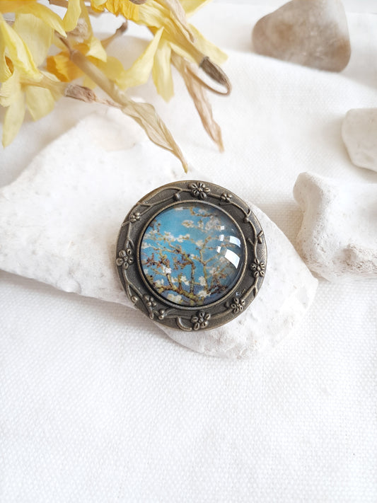 Broche cabochon "Amandier en fleurs" de Van Gogh