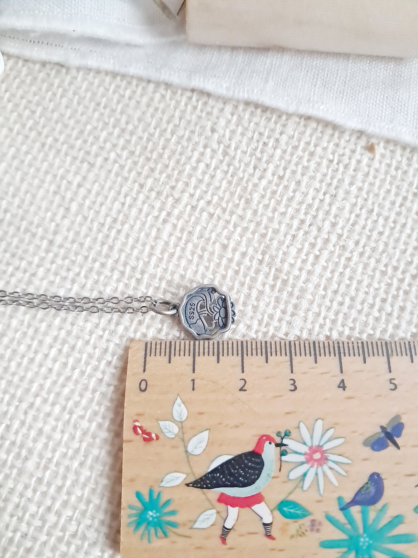 Gryffindor bracelet with its charm