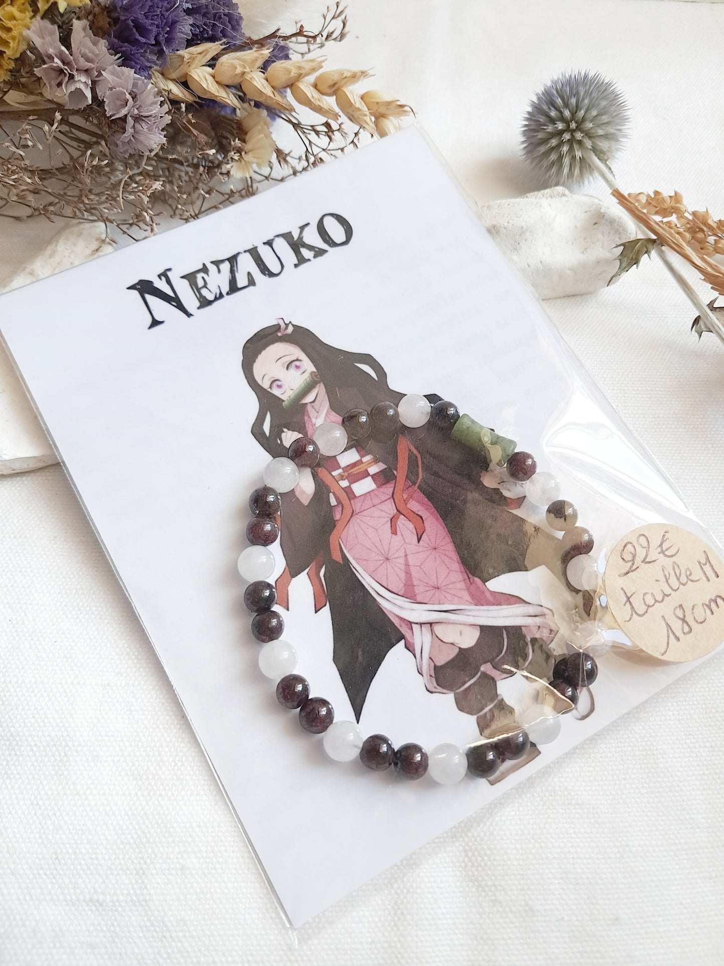 Bracelet Nezuko Kamado avec sa perle centrale bambou en jade