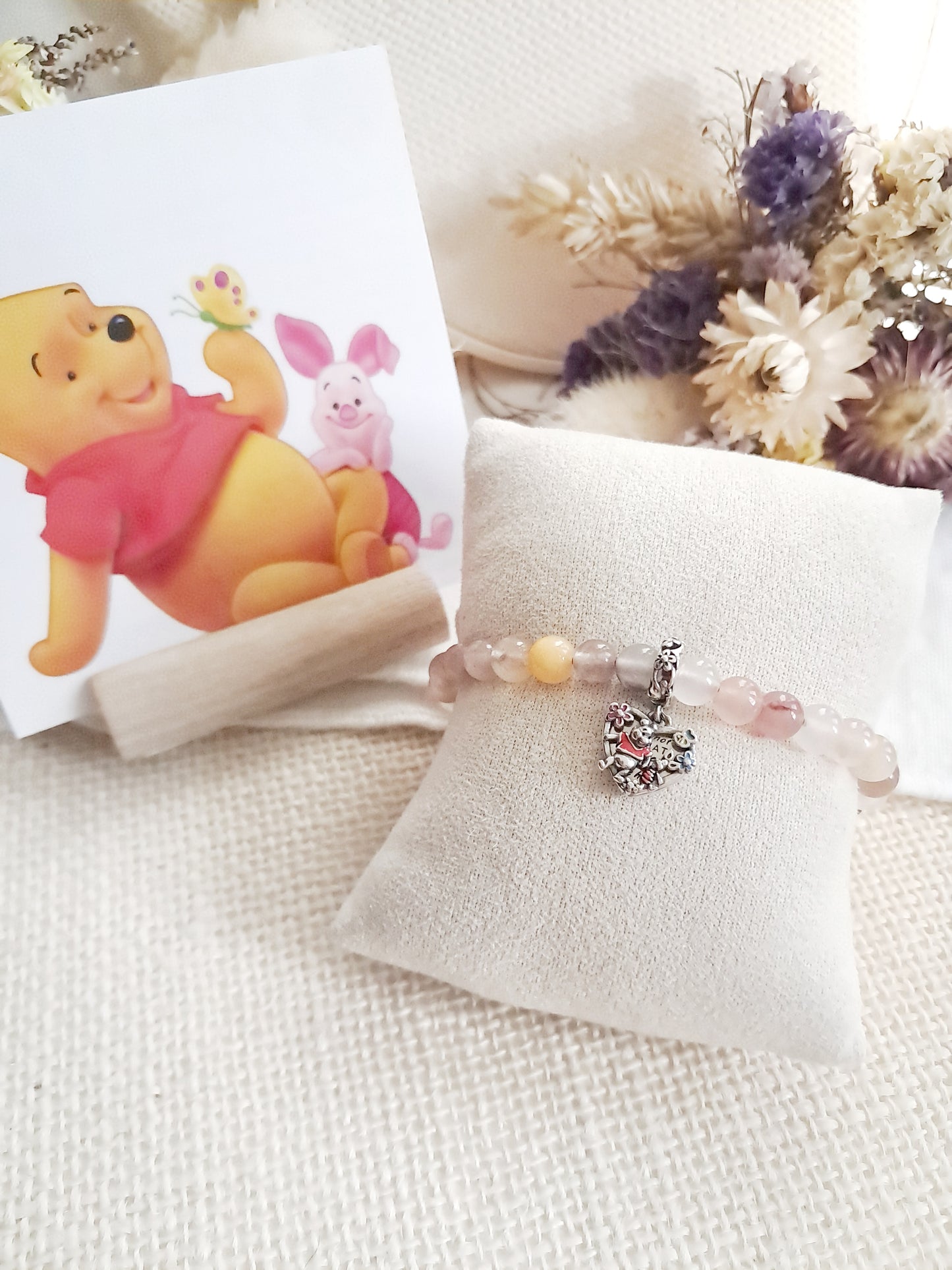 Bracelet Winnie l'ourson avec sa breloque en argent 925
